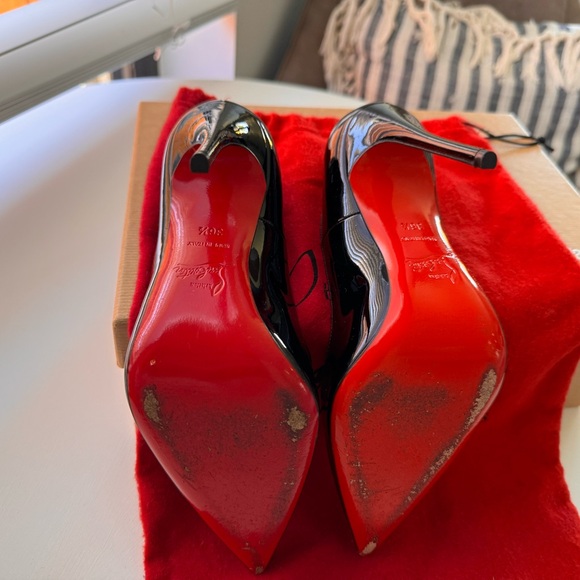 Christian Louboutin
So Kate Patent Pointed-Toe Red Sole Pump - Picture 10 of 16